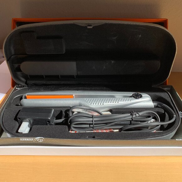 Professional flat Iron - NEW IN BOX Hai Elite - Picture 2 of 8